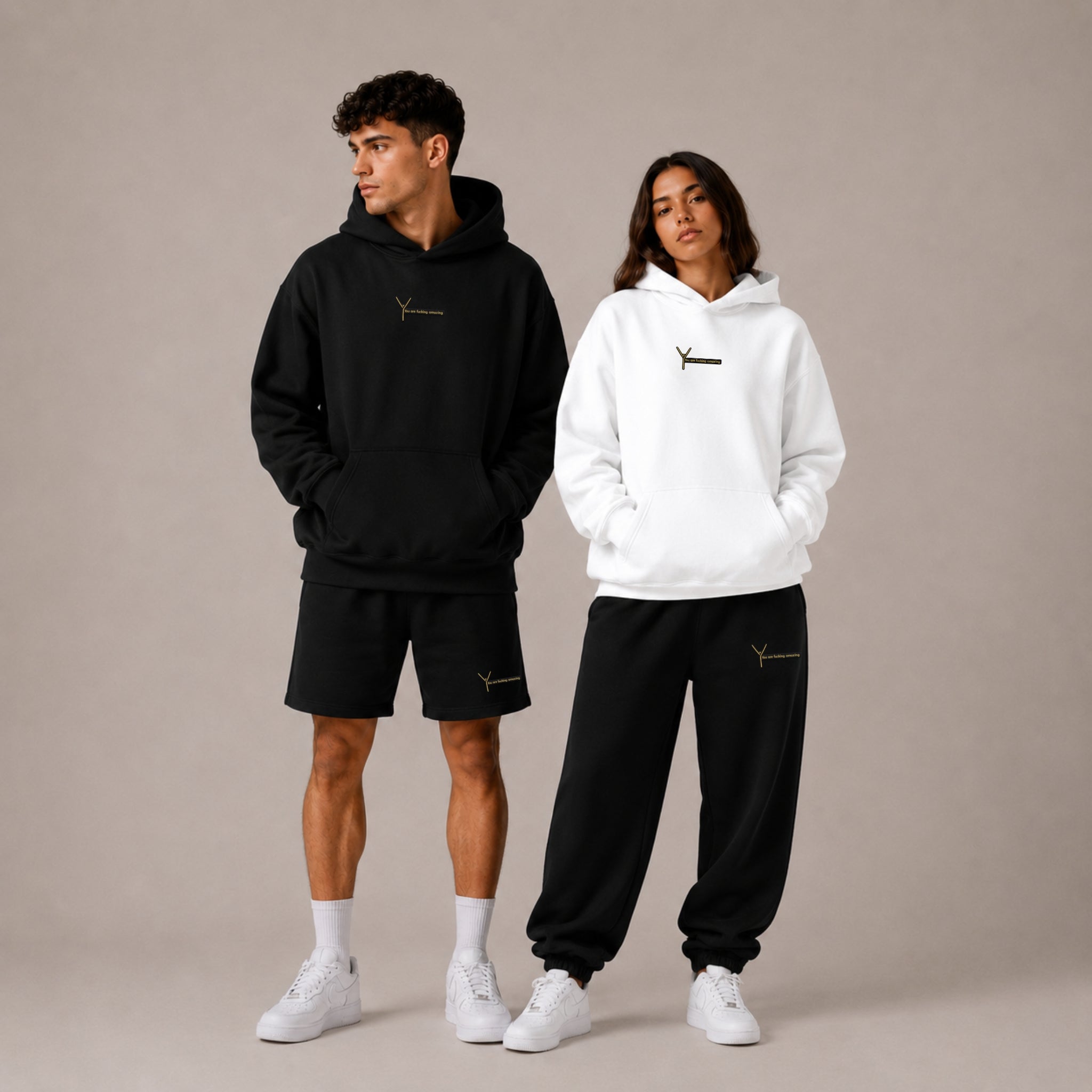 GOLD OVERSIZE HOODIE – Black und White, Couple Oversize Look